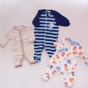 CUTE!! PAJAMAS Footies 0-3 months LOT of (3)